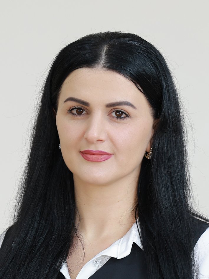 Համբարյան Լուիզա ուսուցչի օգնական